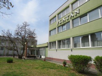 Hotel Platán 3