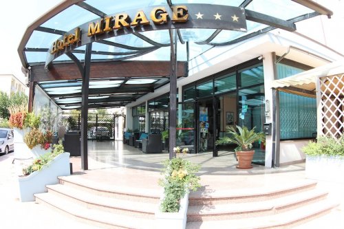 Hotel Mirage