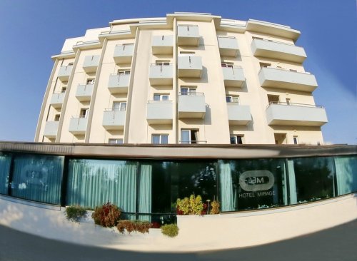 Hotel Mirage