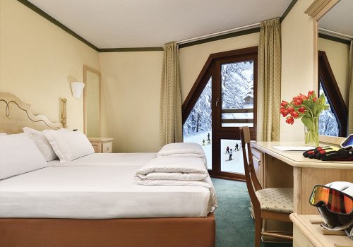 Hotel TH Pila