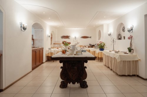 Hotel Mirabell Alpine Garden Resort & Spa
