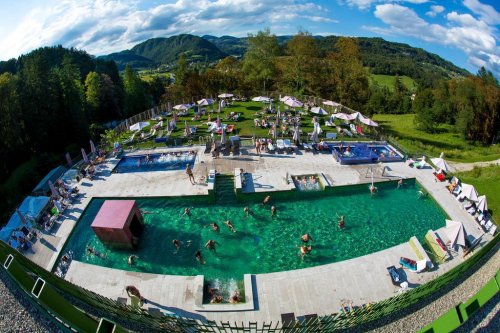 Hotel Zdraviliški Dvor
