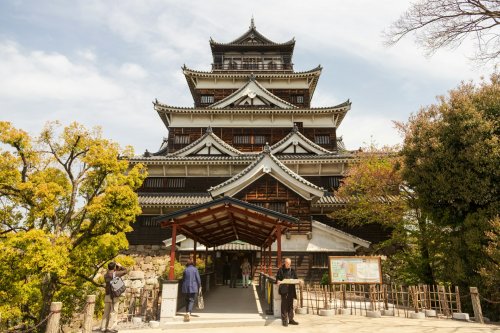 Barevné Japonsko - Od starobylých chrámů po futuristické metropole