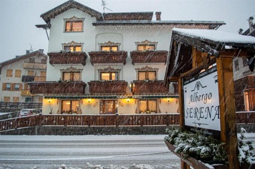 Hotel Serena