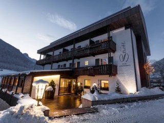 Hotel Strobl Hotel Strobl