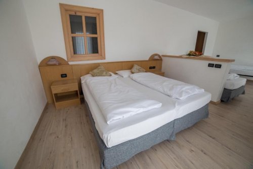 Hotel Caminetto Mountain Resort