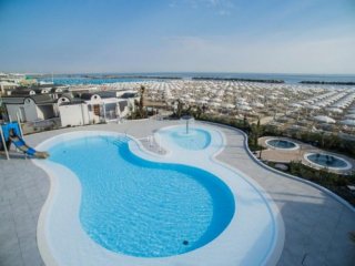 Hotel Mediterraneo (Cattolica)