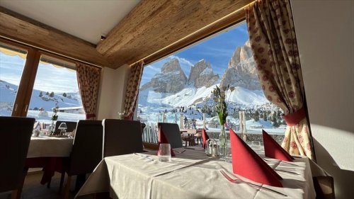 Passo Sella Dolomiti Mountain Resort