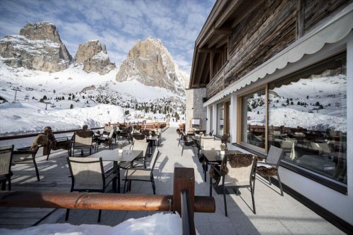 Passo Sella Dolomiti Mountain Resort