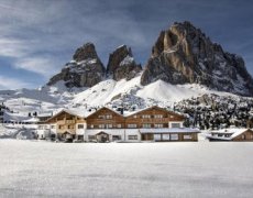 Passo Sella Dolomiti Mountain Resort
