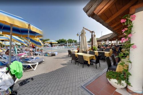 Aparthotel Holiday