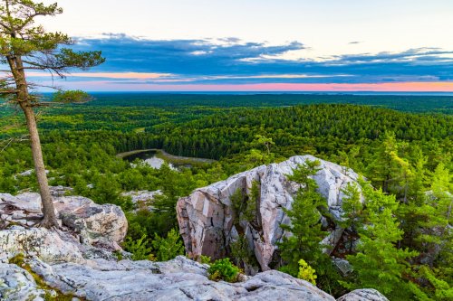 ZA INDIÁNY A PANENSKOU PŘÍRODOU - Kanada, Ontario