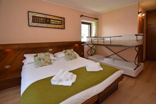 5denní zájezd (denní přejezd) s dopravou, polopenzí a skipasem v ceně – hotel Comelico