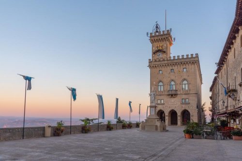 Umbrie s návštěvou San Marina a koupáním